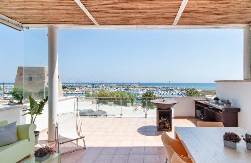 San Foca Bed & Breakfast | Relaxing Ocean View at The View B&B with Spa & Terrace