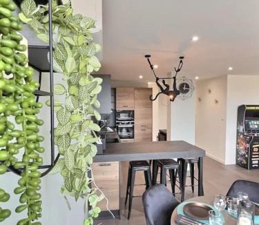 Macon Apartment | Stunning "The View" de Miss.K Conciergerie - Rated 9.2/10