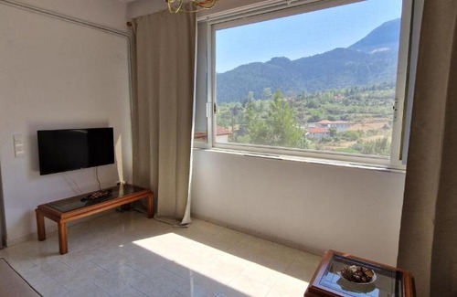 Kylini House | Explore The View Guest House: Family-Friendly Retreat