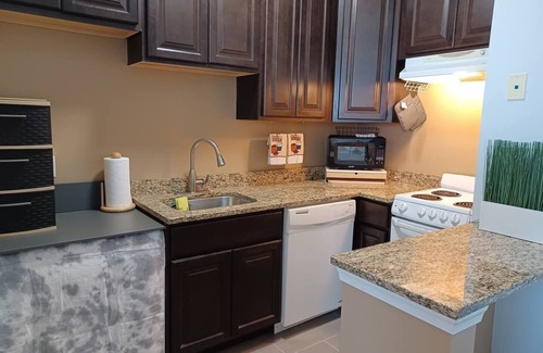 Mount Vernon Condo | Discover THE VIEW: A Unique Stay in Mt. Vernon