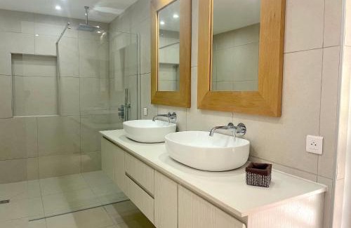 Bora Bora Apartment | Exceptional Oceanfront Stay at The View: 4-Star Excellence