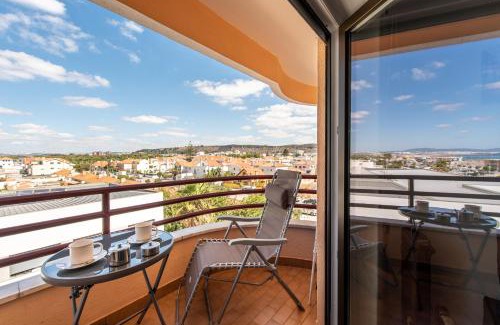 Costa de Caparica Apartment | Experience Oceanfront Bliss at The View - Sea and Surf