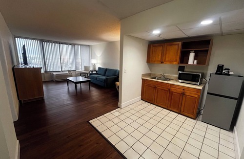 Orlando Apartment | Inviting View Studio Suites with Spa and Event Spaces
