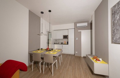 Baveno Apartment | Top-Rated The View-Wind: Stylish Apartment with Lake Terrace