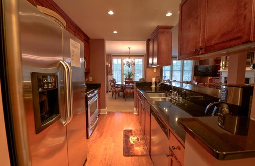 Lake Oconee Resort | Comfortable Village Condo with Family-Friendly Amenities