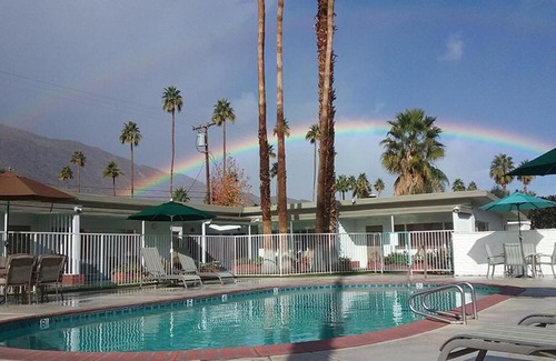 Tahquitz River Estates Apartment | Relax at The Villas of Palm Springs: 4-Star Oasis with Pool