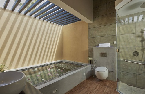 Wadduwa House | Top-Rated Relaxation at The Villas Wadduwa with Pool & Spa