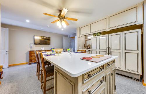 Waldron Villa | Family-Friendly Vista Retreat Near Kansas City Adventure