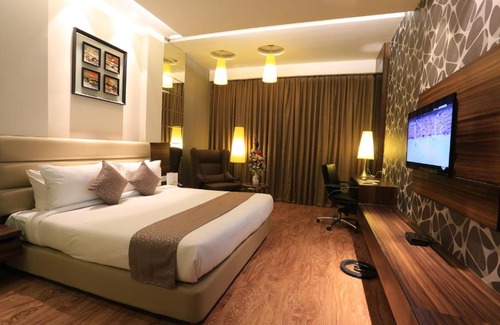 Karnal Resort | Discover The Vivaan Hotel & Resorts Karnal: 4-Star Comfort