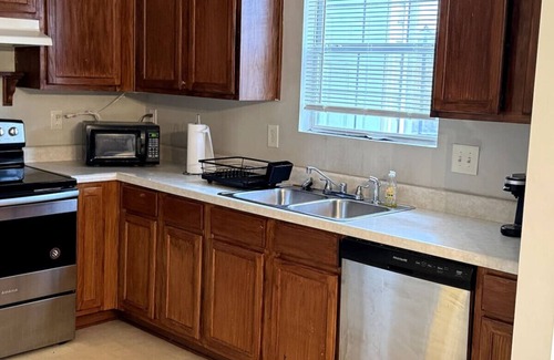 Belmont House | Premier Home in Lithonia - Top Rated & Family-Friendly