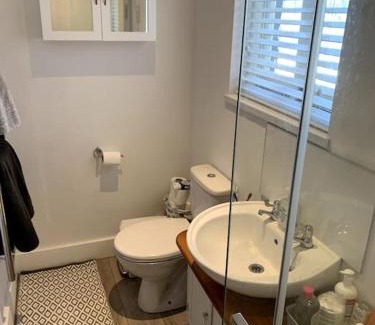 Plymouth House | Oceanview Bliss at The Vottage - 3 Bed Family Cottage