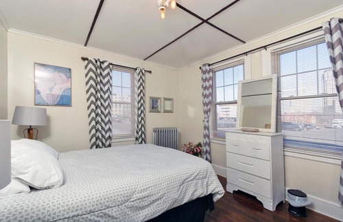 South Green Apartment | Family-Friendly Retreat at The Wadsworth Suite A2