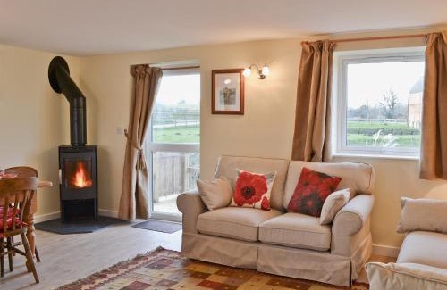 Rye Foreign House | Unforgettable Stays at The Wagon Lodge - Rated 10/10!