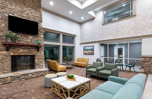 Pigeon Forge Hotel | Exceptional Stay at The Walden, Trademark Collection by Wyndham