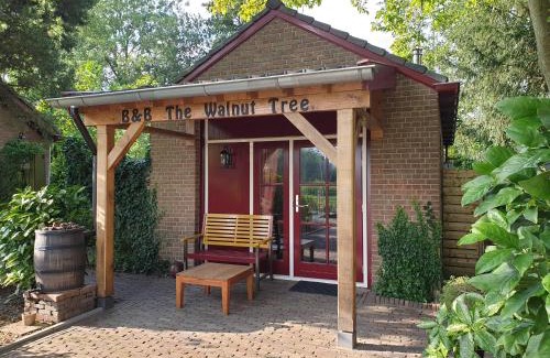 Municipality of Hellevoetsluis Bed & Breakfast | Exceptional Family-Friendly Stay at The Walnut Tree