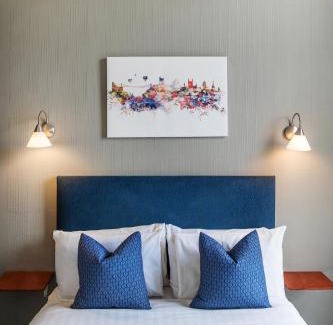 Clifton Hotel | Discover The Washington: Pet-Friendly & Family Welcoming Stay
