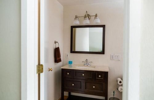 Tahoe Island Hotel | Pet-Friendly Retreat at The Washoe Lodge for Family Fun