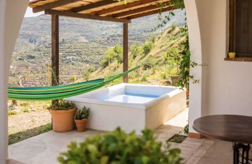 Almunecar Cottage | Discover The Watchtower: Cozy Cottage with Ocean Views