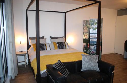 Amsterdam East House | Exceptional Stay at The Water Studio - Guest Rated 9.6