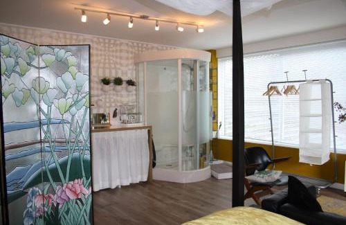 Amsterdam East House | Exceptional Stay at The Water Studio - Guest Rated 9.6