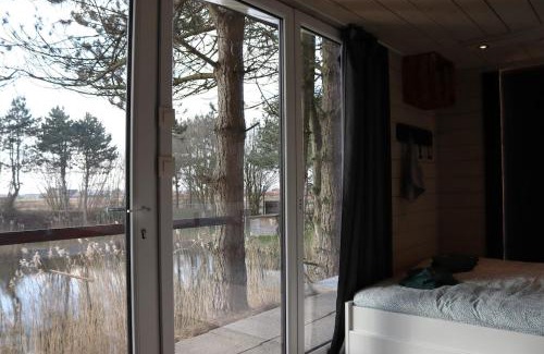Evergem Ski Chalet | The waterfront & birds nest