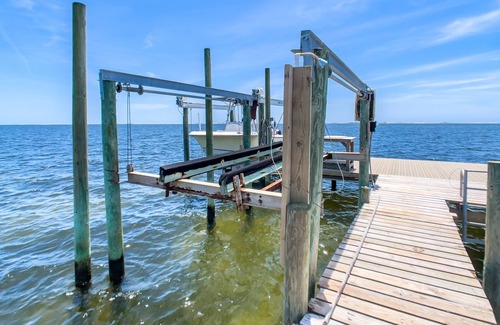 Gulf Breeze House | Waterfront Escape with Private Dock and Ocean Views