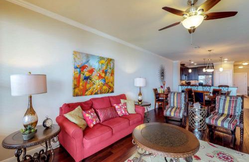 Horseshoe Bay Apartment | Inviting Waters Condo at Patriot's Retreat - Family Friendly!