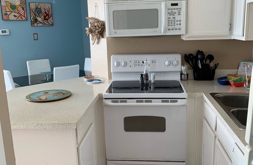 Corpus Christi Apartment | Serene Waterviews Condo: Steps from the Beach & Amazing Amenities