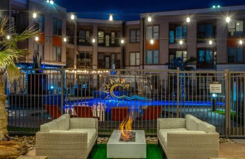 South Arlington Apartment | The Watson 340 I Comfy 2 Bed 1 Bath