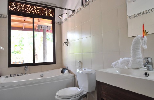 Tangalle Hotel | Beachfront Bliss at The Waves Beach Chalets - 10/10 Rated