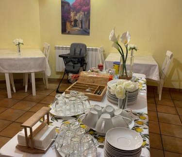 Molinaseca Hotel | Oceanfront Family Retreat at The Way Hotel Molinaseca