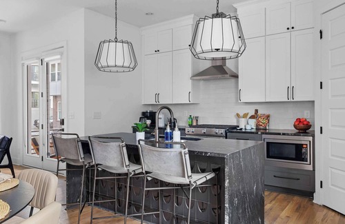 Edgehill House | Experience The Waylon: Rooftop Lounge & Pool Table Fun!