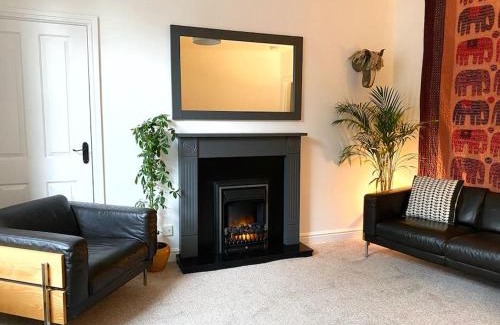 Innerleithen Apartment | Pet-Friendly Retreat at The Wee Bunk House - Innerleithen