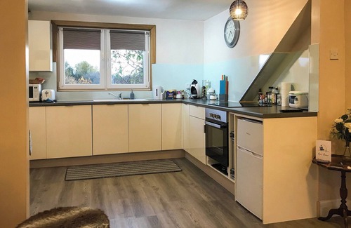Dunfermline Cottage | Oceanfront 1 Bedroom Getaway in Dunfermline with Breakfast
