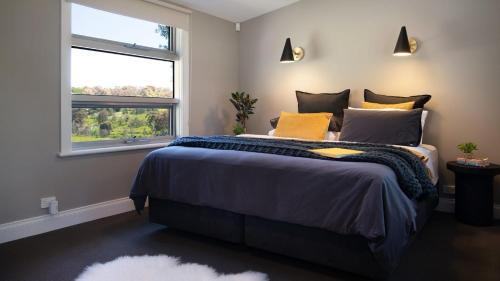 Shepherds Flat House | Discover Comfort at The Welcome Paddock - Pet Friendly Retreat