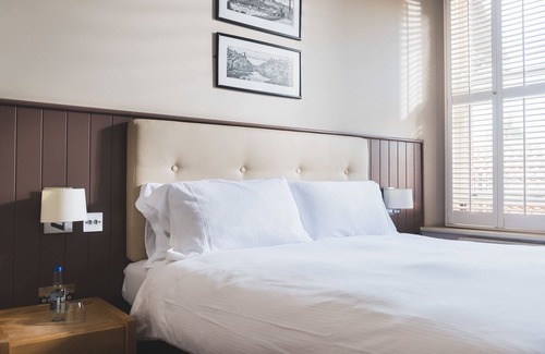 Horfield Hotel | Elegant Wellington Hotel with Family Amenities and High Rating