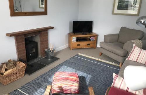 Paxton House | Cozy West Lodge Cottage - Pet Friendly in Scottish Borders