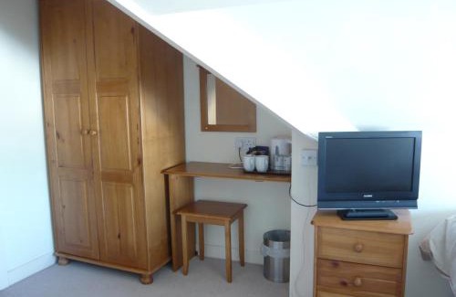 Maenporth House | Coastal Retreat: The Westcott by the Sea for Adults Only