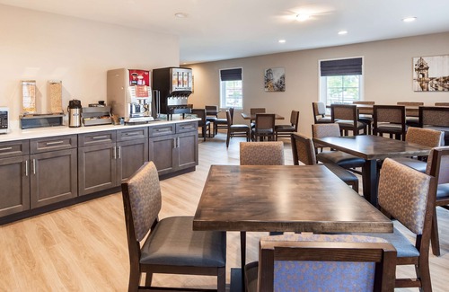Westfield Hotel | Discover The Westfield Inn: Guest Rated 8.6/10 & More!