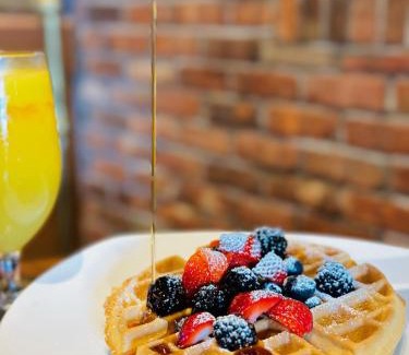 Birmingham Hotel | Discover The Westin Birmingham: Pet-Friendly Oasis with Pool
