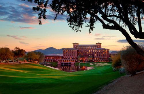 Paradise Valley Village Resort | Experience The Westin Kierland Resort & Spa: Family-Friendly Oasis