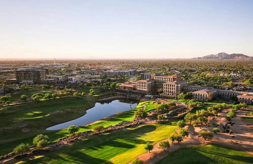 Paradise Valley Village Resort | Experience The Westin Kierland Resort & Spa: Family-Friendly Oasis