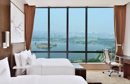 New Town Hotel | Experience The Westin Kolkata Rajarhat: 5-Star Oasis with Spa