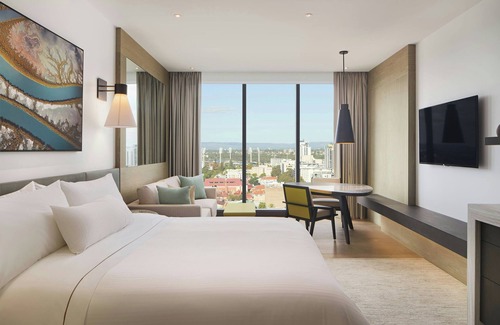 Perth Central Business District Hotel | Discover The Westin Perth: 5-Star Luxury with Spa & Pool