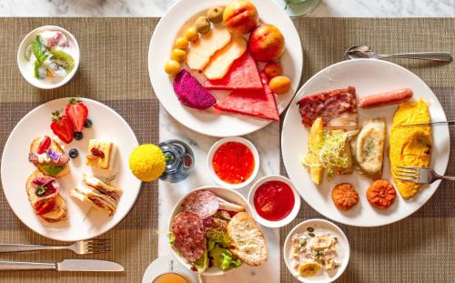 Nanshan Hotel | Experience The Westin Shenzhen Nanshan: Oceanfront Oasis