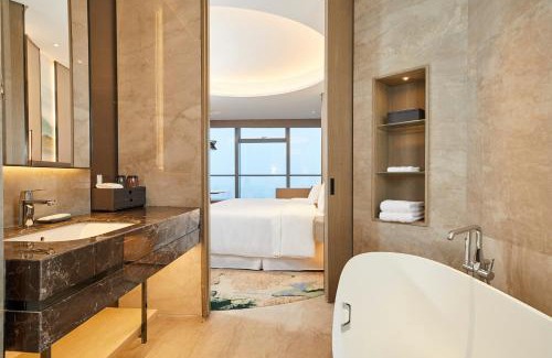 Lucheng District Hotel | Discover The Westin Wenzhou: 5-Star Oceanfront Escape