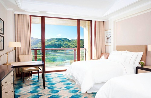 Putuo Hotel | Experience The Westin Zhujiajian Resort with Pool & Spa