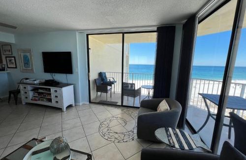 Gulf Shores House | Oceanfront Retreat at The Whaler 6C with Pool Access