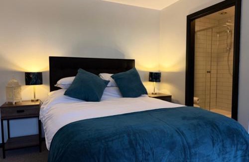Tempsford Hotel | The Wheatsheaf in Tempsford