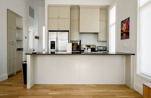 Central Oklahoma City Condo | Explore The Wheeler Hideaway: Perfect for Families & Pets